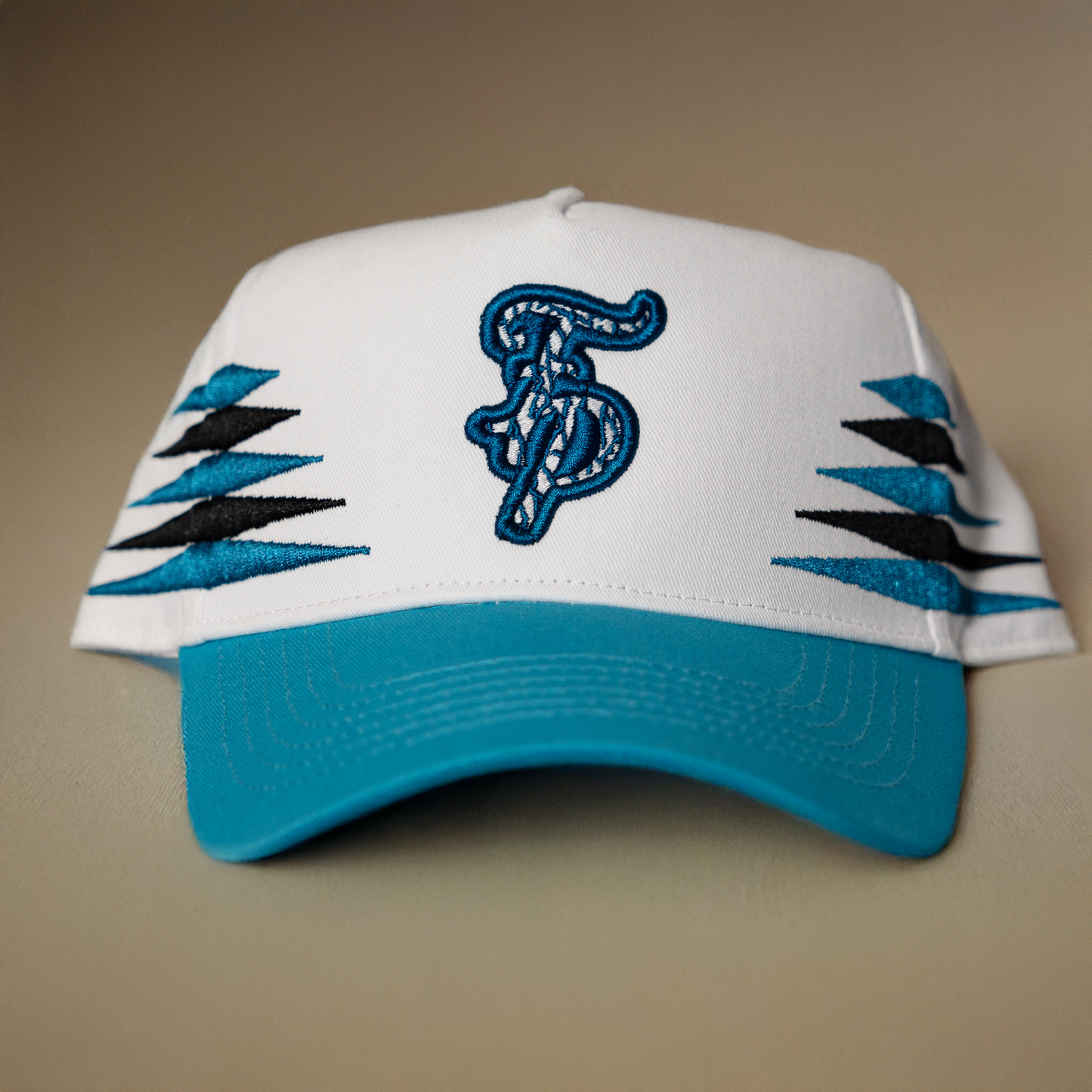 FP Diamond Natural Snapback